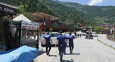 BÜYÜKŞEHİR BELEDİYESİ'NDEN UZUNGÖL'DE SIKI DENETİM