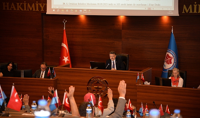 BÜYÜKŞEHİR'DEN ÖĞRENCİ VE EMEKLİLERE YÜZDE 50 İNDİRİM