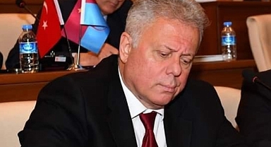 CÜNEYT ZORLU BOMBALADI!