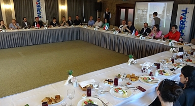 ÖZEL İMPERİAL HASTANESİ'NDEN OTEL TEMSİLCİLERİYLE İSTİŞARE TOPLANTISI