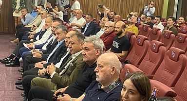 TRABZONSPOR'UN YENİ FORMALAI GÖRÜCÜYE ÇIKTI