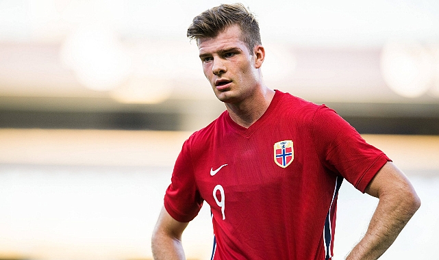ALEXANDER SORLOTH İKİYE KATLADI