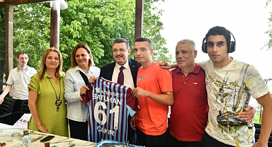 BAŞKAN GENÇ, ÖZEL SPORCU BATUHAN’I YALNIZ BIRAKMADI