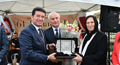 BAŞKAN KAYA, TRT SANATÇISI İHSAN EYÜBOĞLU’NUN 61. SANAT YILINI KUTLADI