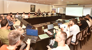 ÇELEBİ: HEDEFİMİZ ÜYELERİMİZİN İHRACAT KAPASİTESİNİ ARTIRMALARI