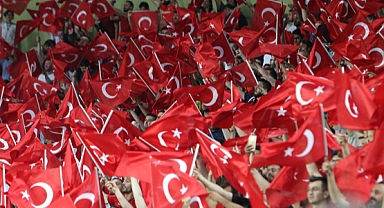 ÇEYREK FİNAL AŞKINA AY-YILDIZLAR SAHADA!