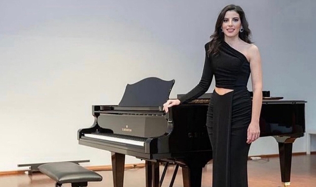 DOĞAN'DAN ÜNLÜ SANATÇIYA FORMA JESTİ!