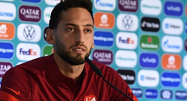 HAKAN ÇALHANOĞLU: İKİNCİ YARI ÇOK GERİ ÇEKİLDİK, KEŞKE ÇEKİLMESEYDİK