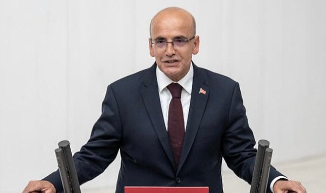 MEHMET ŞİMŞEK'TEN REZERV AÇIKLAMASI: DIŞ YÜKÜMLÜLÜKLERİ AZALTIYORUZ