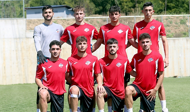 TRABZONLU GENÇLER FORMA SAVAŞI VERİYOR!