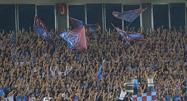 110 GÜN SONRA TARAFTARIN KARŞISINDA