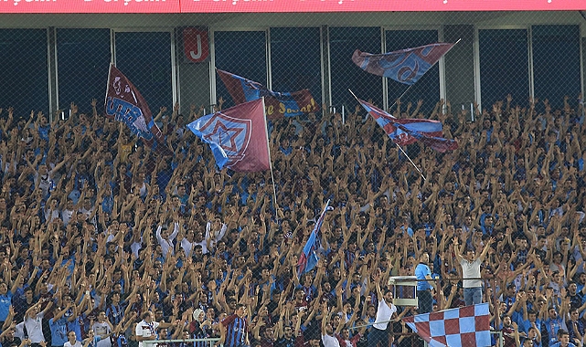 110 GÜN SONRA TARAFTARIN KARŞISINDA