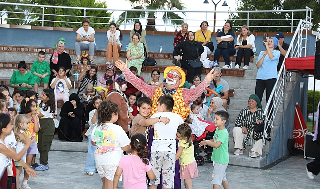 AKÇAABAT'TA ÇOCUKLAR DOYASIYA EĞLENİYOR