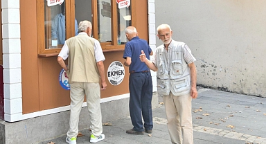 AKÇAABAT’TA İNDİRİMLİ EKMEK SATIŞI BAŞLADI
