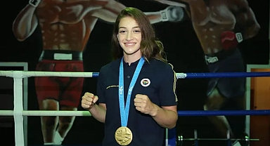 BOKSÖR BUSE NAZ ÇAKIROĞLU GÜMÜŞ MADALYA KAZANDI