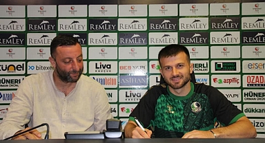 MURAT CEM AKPINAR YENİDEN SAKARYASPOR'DA