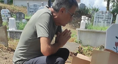 ŞENOL GÜNEŞ, SALİH ERDEM'İN KABRİNİ ZİYARET ETTİ