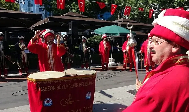 TRABZON'DA FETİH KUTLAMASI