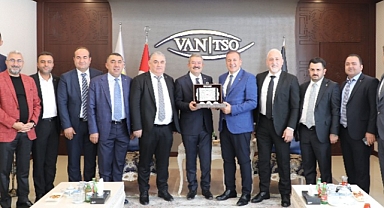 BAŞKAN ÇELEBİ, VAN TSO'YU ZİYARET ETTİ