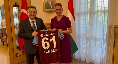 BAŞKAN GENÇ'TEN BUDAPEŞTE'DE DOSTLUK MESAJI