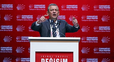ÖZGÜR ÖZEL: PARTİNİN ANAYASASINI YAPTIK