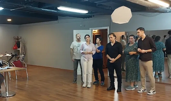 TİYATRO ZİNOS, YENİ SEZON HAZIRLIKLARINI SÜRDÜRÜYOR