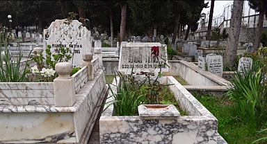 BİR 'TIK'LA MEZAR ZİYARETİ MÜMKÜN HALE GELİYOR