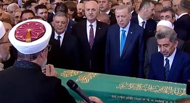 RECAİ KUTAN İÇİN CENAZE TÖRENİ DÜZENLENDİ