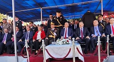 TRABZON'DA CUMHURİYET BAYRAMI KUTLANDI