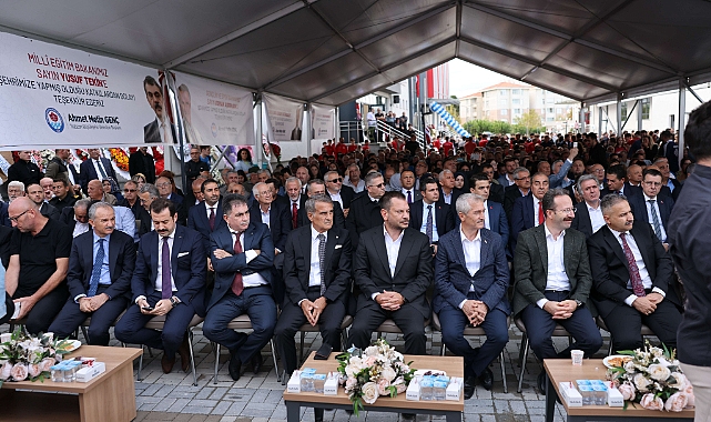 TRABZON'DA SPOR LİSESİ GÖRKEMLİ TÖRENLE AÇILDI!
