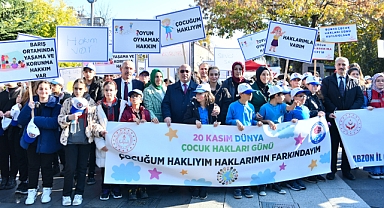 DÜNYA ÇOCUK HAKLARI GÜNÜ'NE RENKLİ KUTLAMA