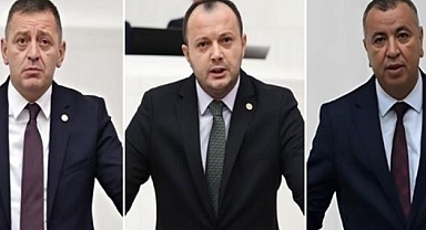 MHP'DE ÜÇ MİLLETVEKİLİ İSTİFA ETTİRİLDİ