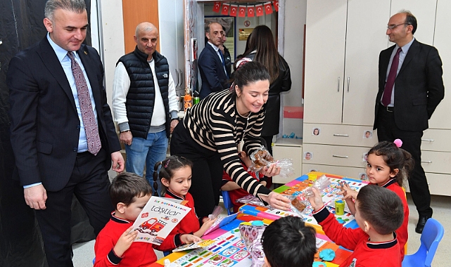 BAŞKAN KAYA’DAN ÖZEL GEREKSİNİMLİ ÇOCUKLARA YENİ YIL HEDİYESİ