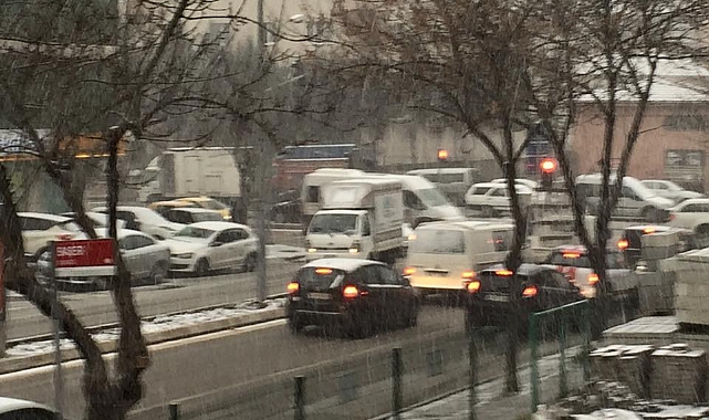 İSTANBUL'A 15 GÜN BOYUNCA KAR YAĞACAK