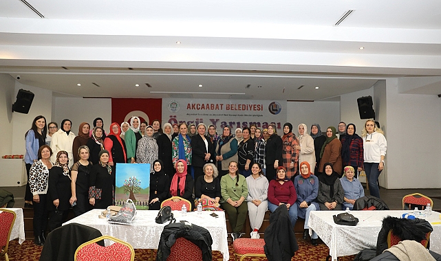 KADINLARIN EL EMEĞİ ÖRGÜ YARIŞMASI SONUÇLANDI