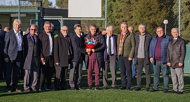 KURULLAR VE ESKİ ASBAŞKANLARDAN TRABZONSPOR'A ZİYARET