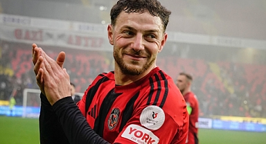 MUSTAFA ESKİHELLAÇ HER AN GELEBİLİR!