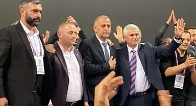 TRABZONSPOR'DA TARİHİ EŞİTLİK KURA İLE BOZULDU! BAŞKAN BELLİ OLDU