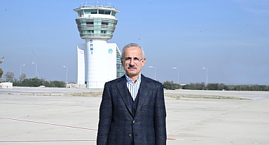 URALOĞLU:“İSTANBUL HAVALİMANI GÜNLÜK BİN 352 UÇUŞ İLE AVRUPA’NIN ZİRVESİNDEKİ YERİNİ KORUDU”