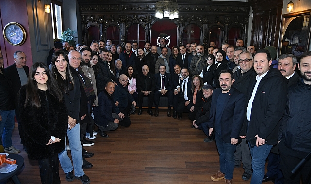 BAŞKAN GENÇ GAZETECİLERİN GÜNÜNÜ KUTLADI