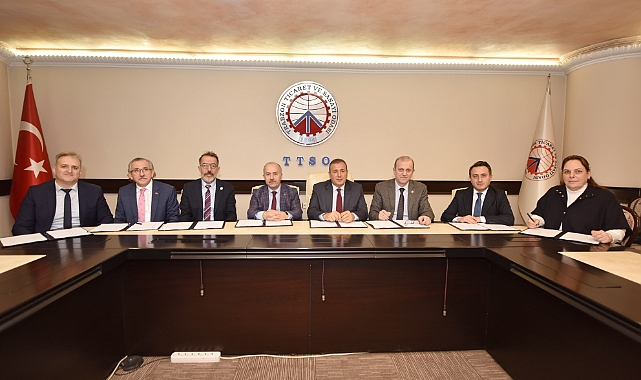 TARIMDA KADIN ELİ PROJESİ PROTOKOLÜ İMZALANDI