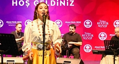 TRT SANATÇISI ELİF AVCI’DAN TRABZON’A ÖVGÜ DOLU SÖZLER