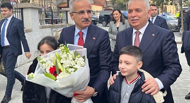 BAKAN URALOĞLU, TRABZON VALİLİĞİ'Nİ ZİYARET ETTİ