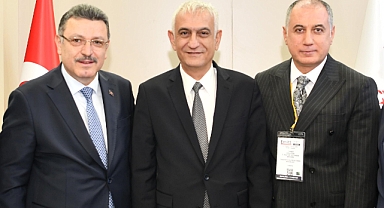 BAŞKAN GENÇ: TRABZON'U DÜNYA TURİZM HARİTASINDA HAK ETTİĞİ YERE TAŞIYACAĞIZ
