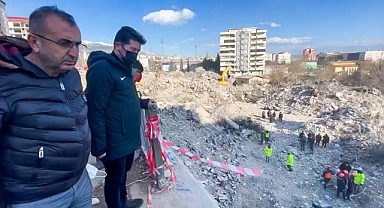 BAŞKAN KAYA, 6 ŞUBAT’IN YILDÖNÜMÜNDE DEPREM GERÇEĞİNE DİKKAT ÇEKTİ