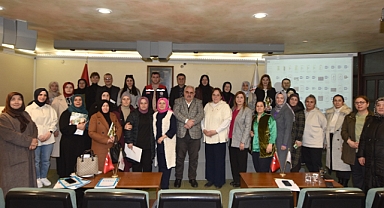 ÇELEBİ: KADINLARIMIZI KATMA DEĞERLİ ÜRÜNLERE YÖNLENDİRMEYİ AMAÇLIYORUZ