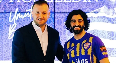 UMUT BOZOK İMZAYI ATTI!