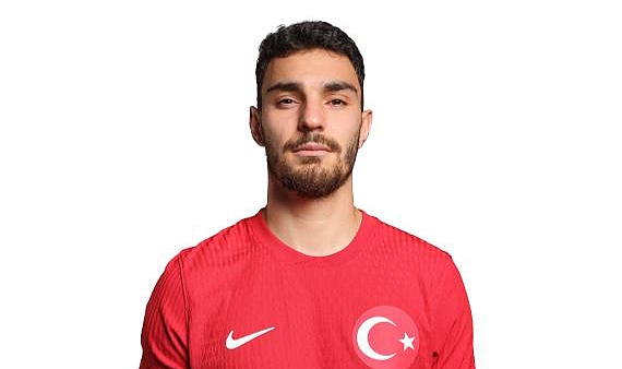 KAAN AYHAN ADAY KADRODAN ÇIKARILDI