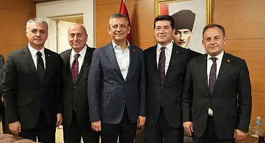 ÖZGÜR ÖZEL TRABZON ZİYARETİNİ TAMAMLADI