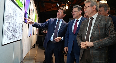 BAŞKAN KAYA, GÖRSEL MİZAHİ YAPITLAR SERGİSİ’NİN AÇILIŞINA KATILDI